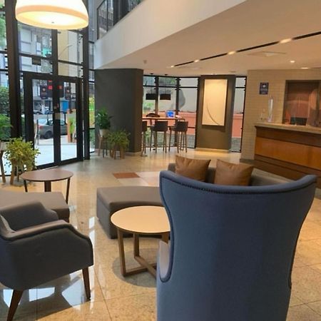 Flat No Hotel Cosmopolitan Com Estacionamento Gratis E Piscina Santos  Luaran gambar